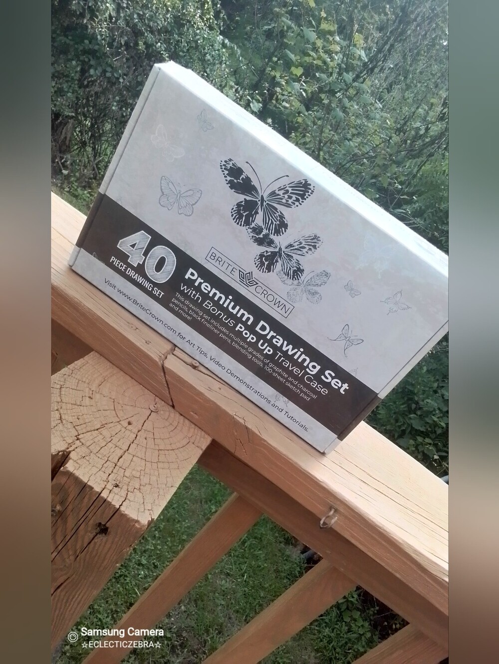 Premium charcoal Drawing Set and pop up travel case..unopened.